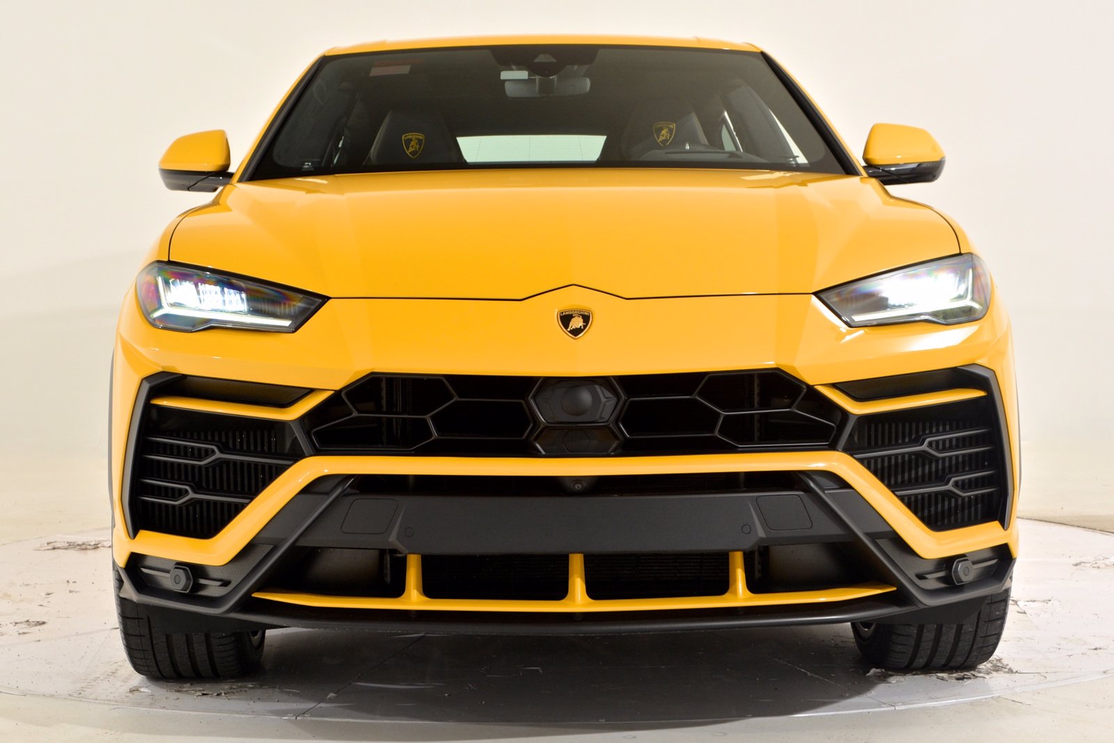 Pre-Owned 2019 Lamborghini Urus in NY #FC1556 | Ferrari of Long Island